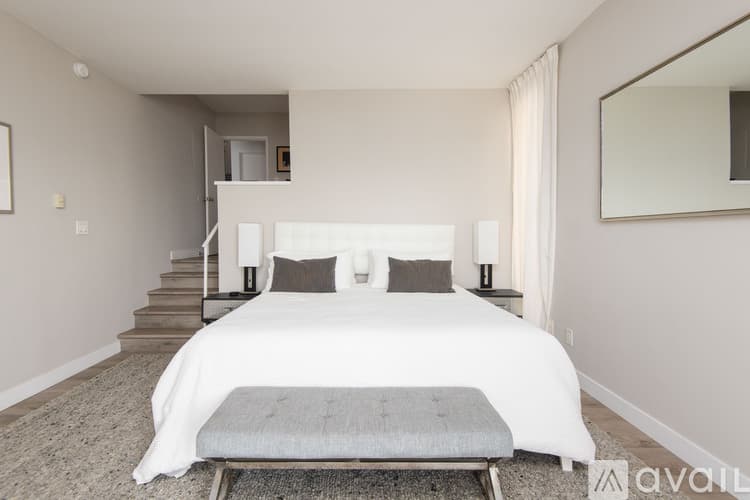 Malibu Condo: 18063 Coastline Dr