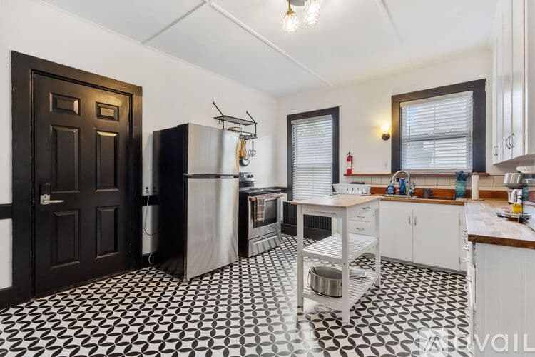 Portland Apartment: 67 North Street