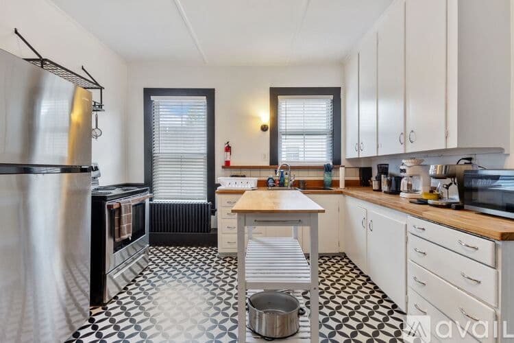 Portland Apartment: 67 North Street