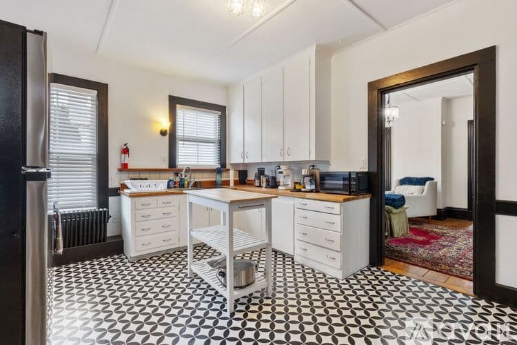 Portland Apartment: 67 North Street