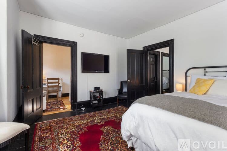 Portland Apartment: 67 North Street