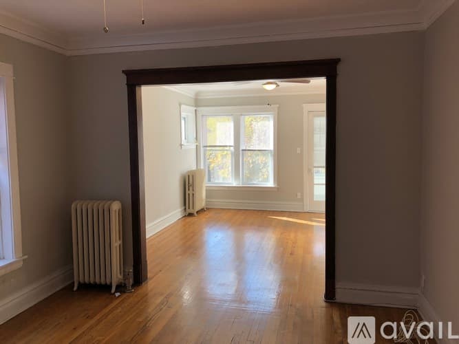 Chicago Apartment: 5219 N Christiana Ave
