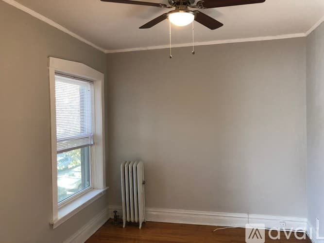 Chicago Apartment: 5219 N Christiana Ave