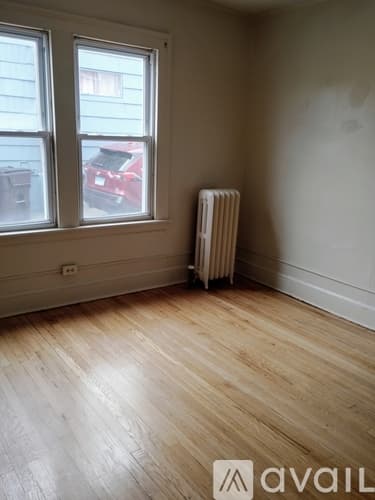 New Britain Apartment: 65 Ridgewood Street