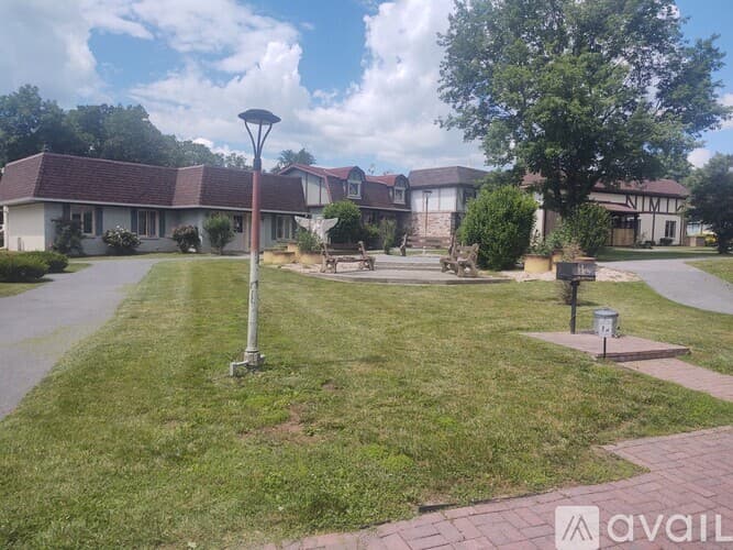 Gettysburg Apartment: 2636 Emmitsburg Rd