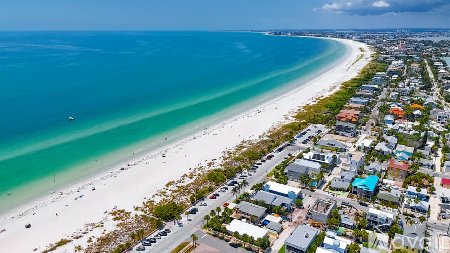 St. Pete Beach Apartment: 1907 Gulf Way