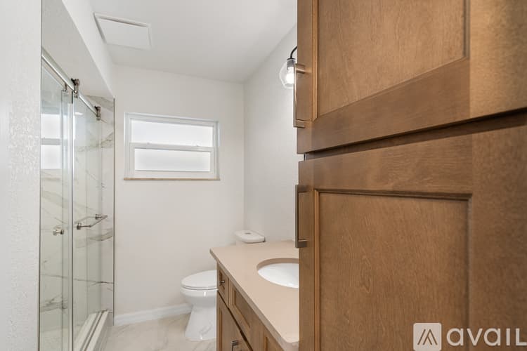 St. Pete Beach Apartment: 1907 Gulf Way