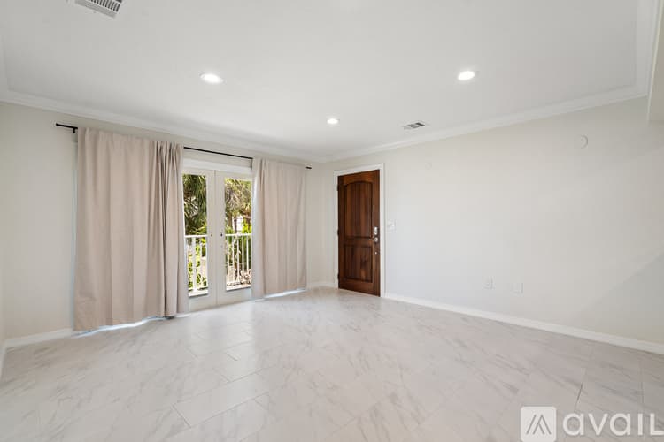 St. Pete Beach Condo: 1907 Gulf Way