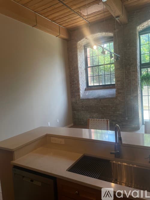 Greenville Condo: 400 Mills Avenue