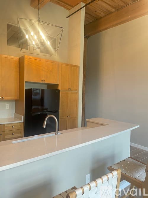 Greenville Condo: 400 Mills Avenue