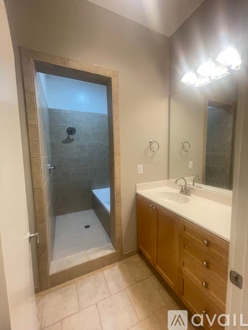 Greenville Condo: 400 Mills Avenue