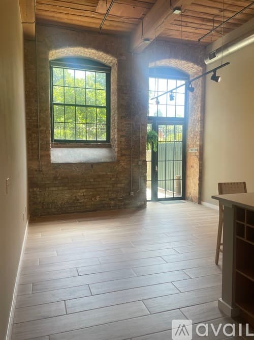 Greenville Condo: 400 Mills Avenue