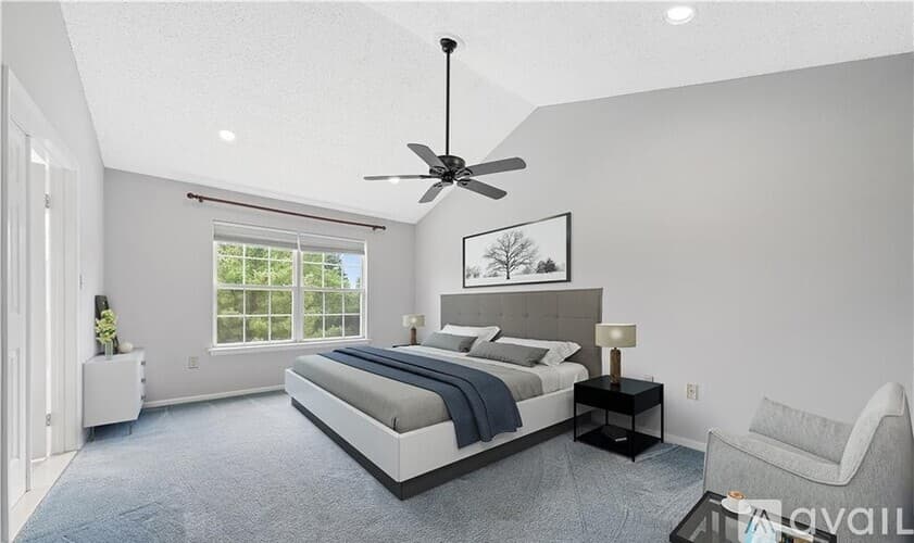 Franklin Township Townhome: 32 Cabot Way