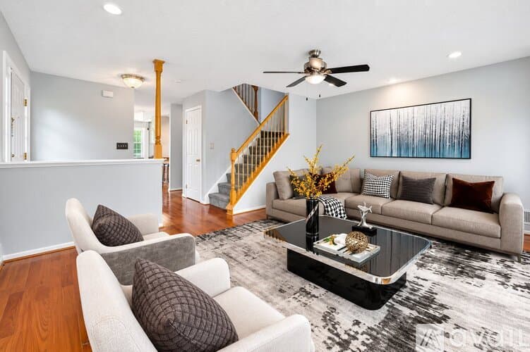 Franklin Township Townhome: 32 Cabot Way