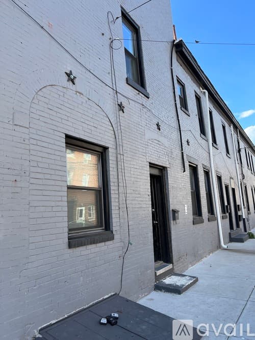 Philadelphia Apartment: 119 West Susquehanna Avenue