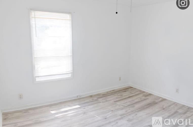 Atlanta Apartment: 2718 Miles Cir