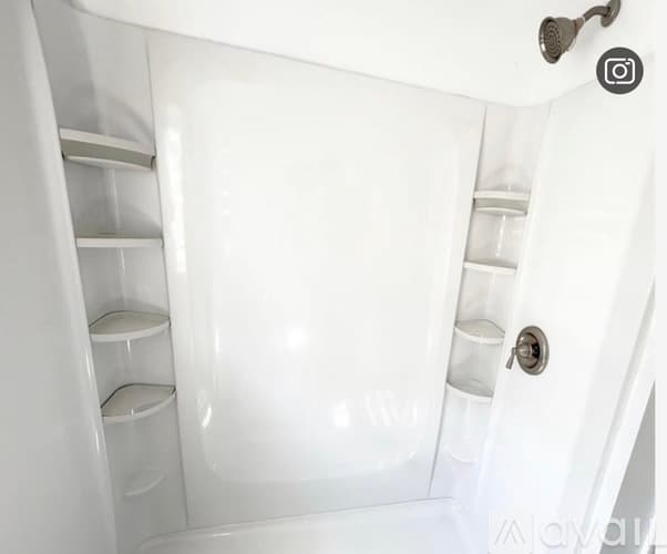 Atlanta Apartment: 2718 Miles Cir