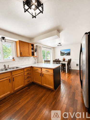 Eagle House: 394 South Harlan Place