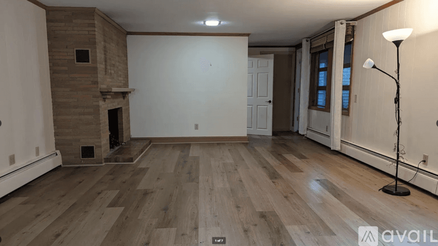 Worcester Apartment: 31 Brookshire Road