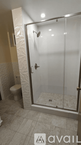 Worcester Apartment: 31 Brookshire Road