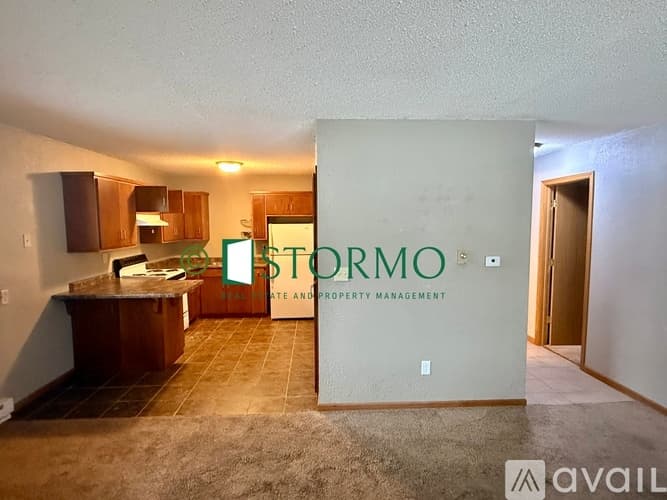 St. Cloud Apartment: 519 14th St S
