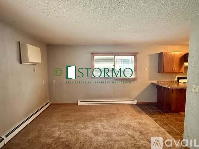 St. Cloud Apartment: 519 14th St S