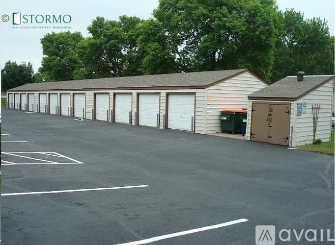 Elk River Apartment: 365 Baldwin Ave NW