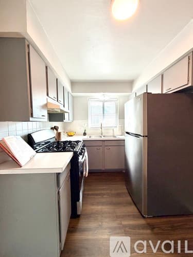 St. Louis Apartment: 2827 Lemay Ferry Rd