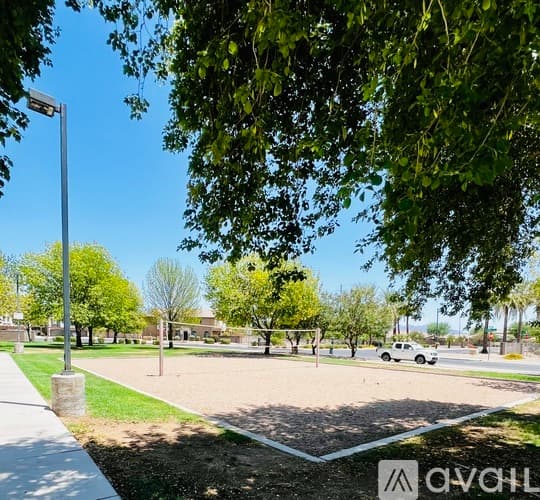 Goodyear Townhome: 356 North 169th Avenue