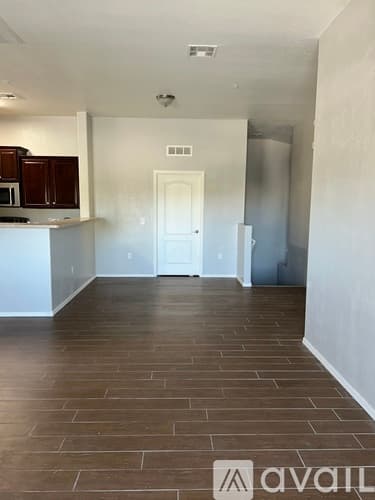 Goodyear Townhome: 356 North 169th Avenue