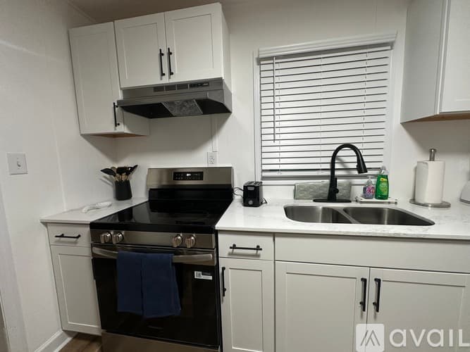 North Augusta House: 105 Bordeaux St