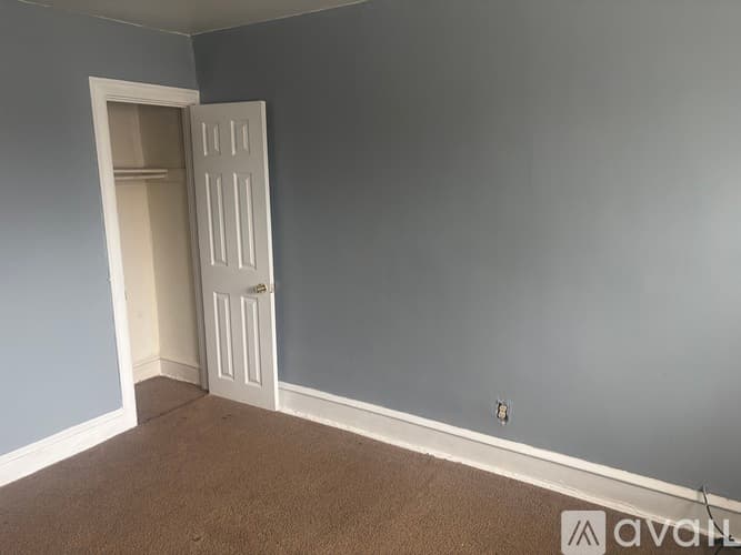 Philadelphia Apartment: 1901 Plymouth St