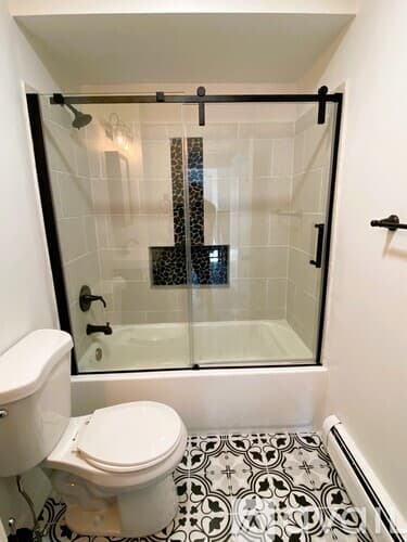 Bristol Apartment: 61 Charles St