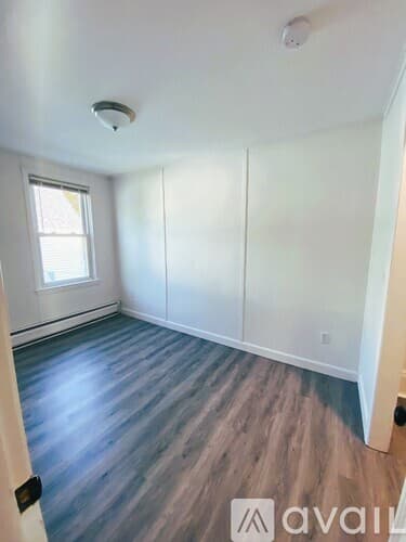 Bristol Apartment: 61 Charles St