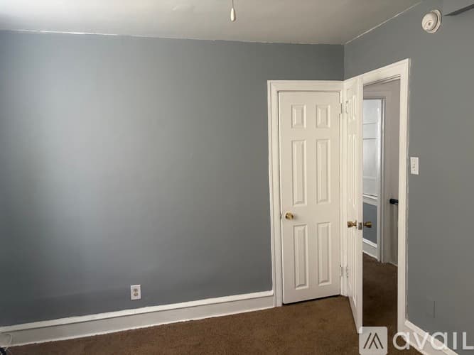 Philadelphia Apartment: 1901 Plymouth St