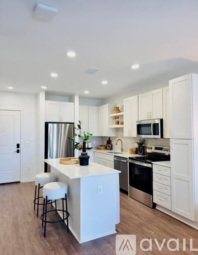 Tampa Apartment: 1722 Nick Nuccio Pkwy