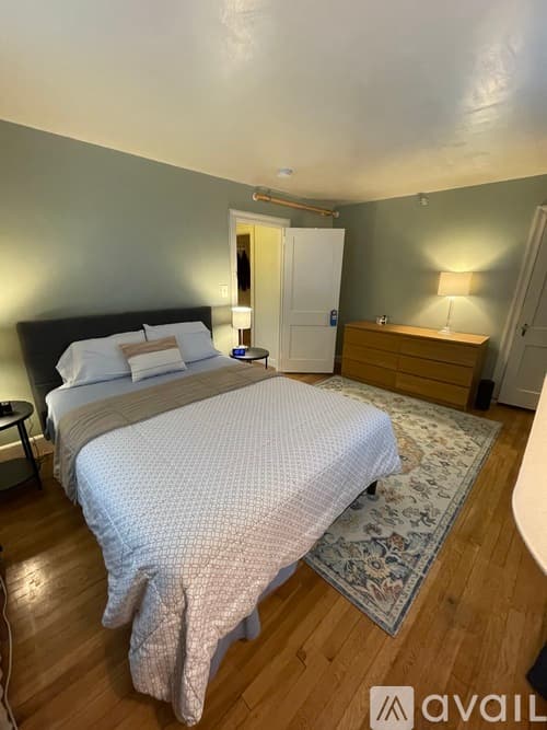 Waltham Apartment: 53 Nathan Rd