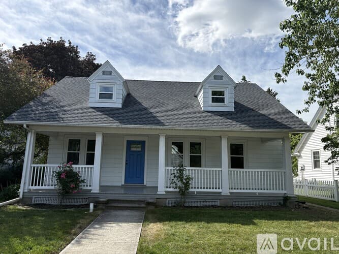 Hershey House: Maple Avenue