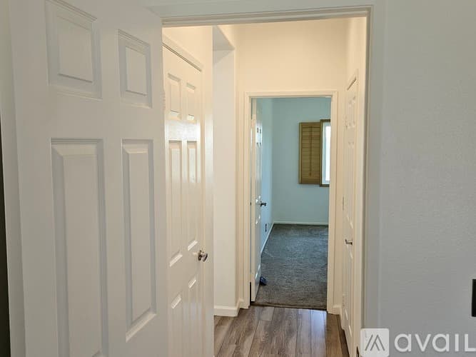 Cathedral City House: 27766 Tangelo St