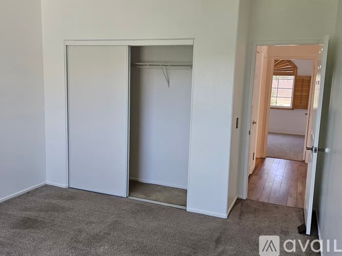 Cathedral City House: 27766 Tangelo St