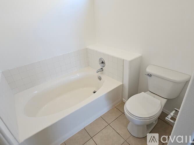 Cathedral City House: 27766 Tangelo St