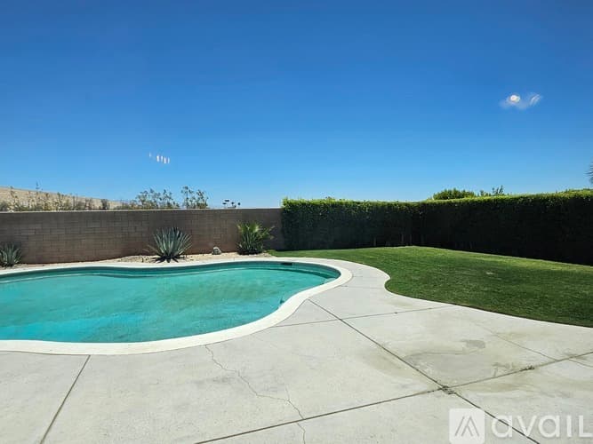 Cathedral City House: 27766 Tangelo St