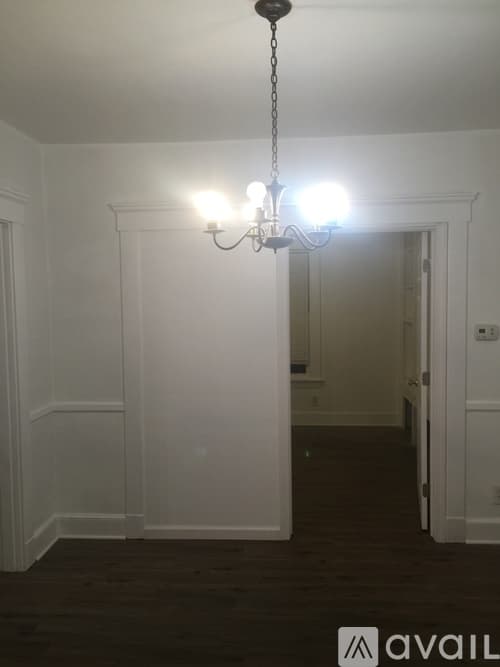 West Haven House: 90 Hinman St