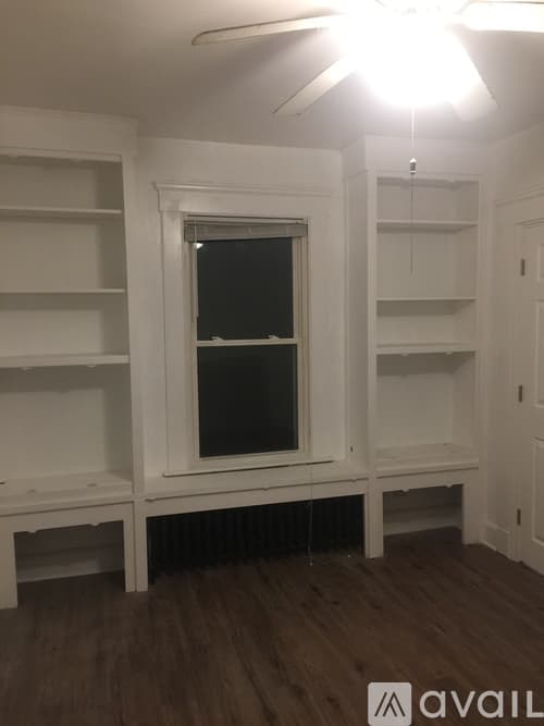 West Haven House: 90 Hinman St