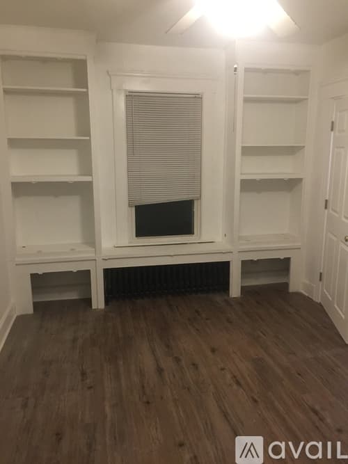 West Haven House: 90 Hinman St