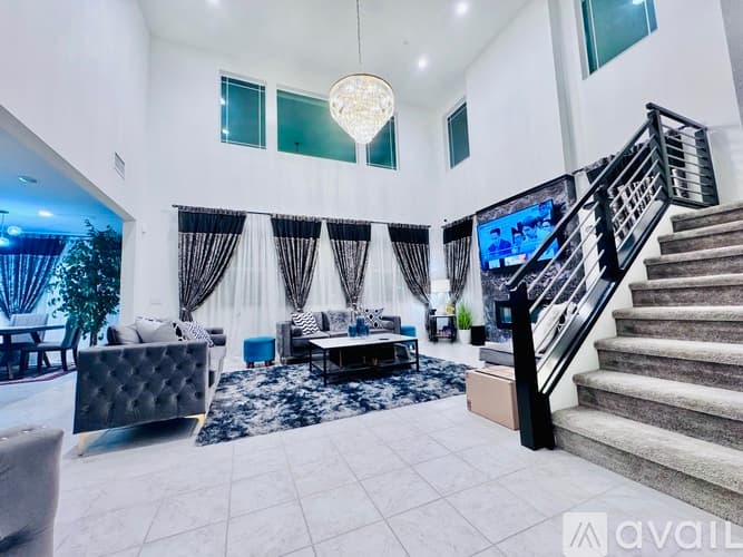 Menifee House: 25026 Ganymede Way