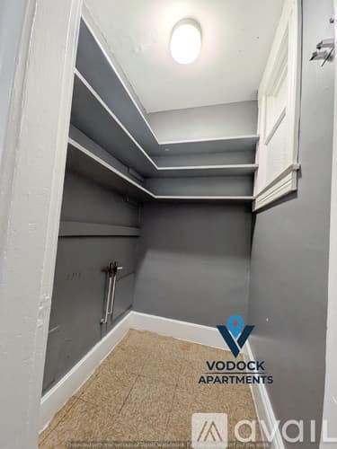Holyoke Apartment: 168 Essex St