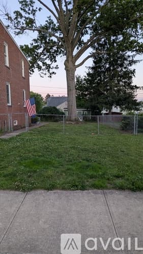 Pottstown House: 828 North Washington Street