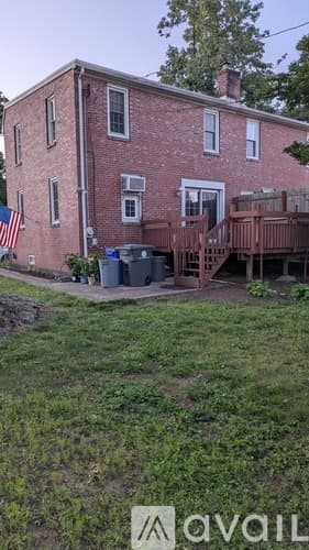 Pottstown House: 828 North Washington Street