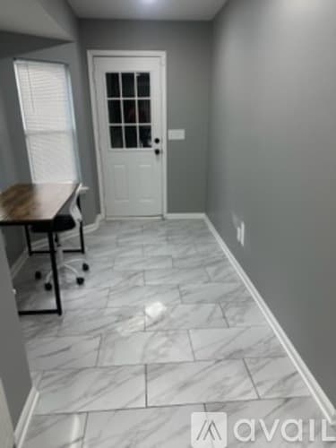 Jonesboro House: 8672 Prather Drive